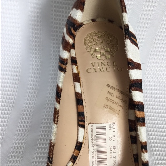 NWT Vince Camuto Zebra Totsi Wedge Espadrille Pump Sz 9.5 Corpcore Mobwife - Picture 8 of 11